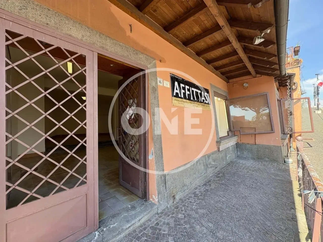 Negozio in Via Roma, 16 16, Monte Porzio Catone, {3} - Foto 2