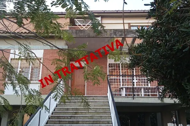 Villa in Via Roma 75, Ladispoli - Foto 1