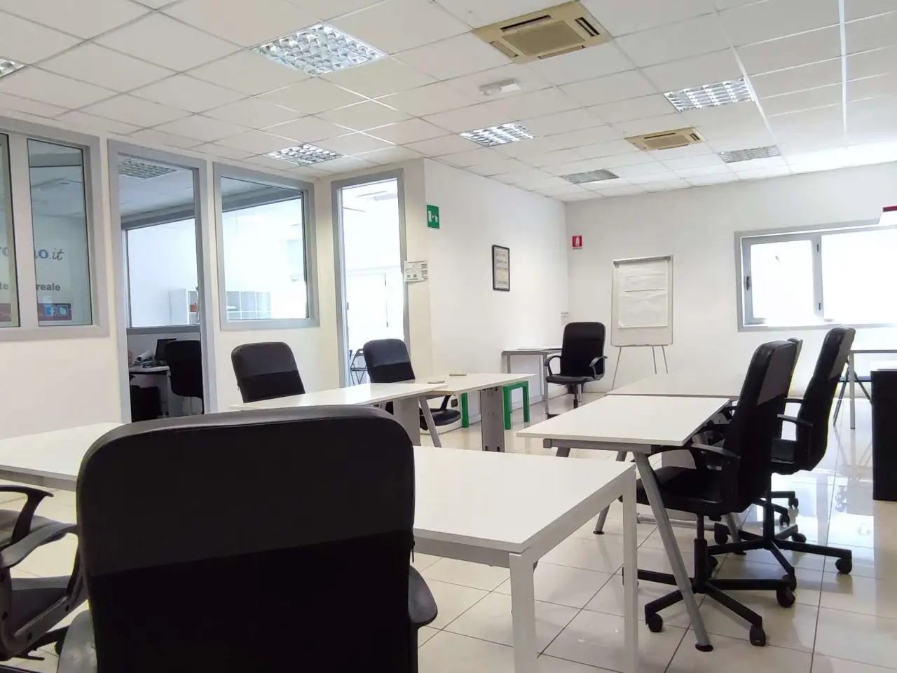 Ufficio in Via dei Ramai 1, Livorno, {3} - Foto 1