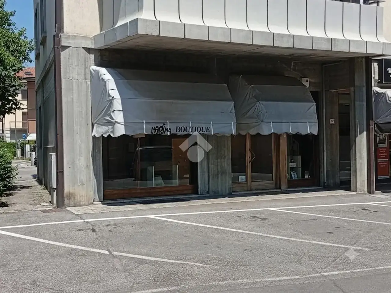 Negozio in Via XX Settembre 10, Langhirano, {3} - Foto 1