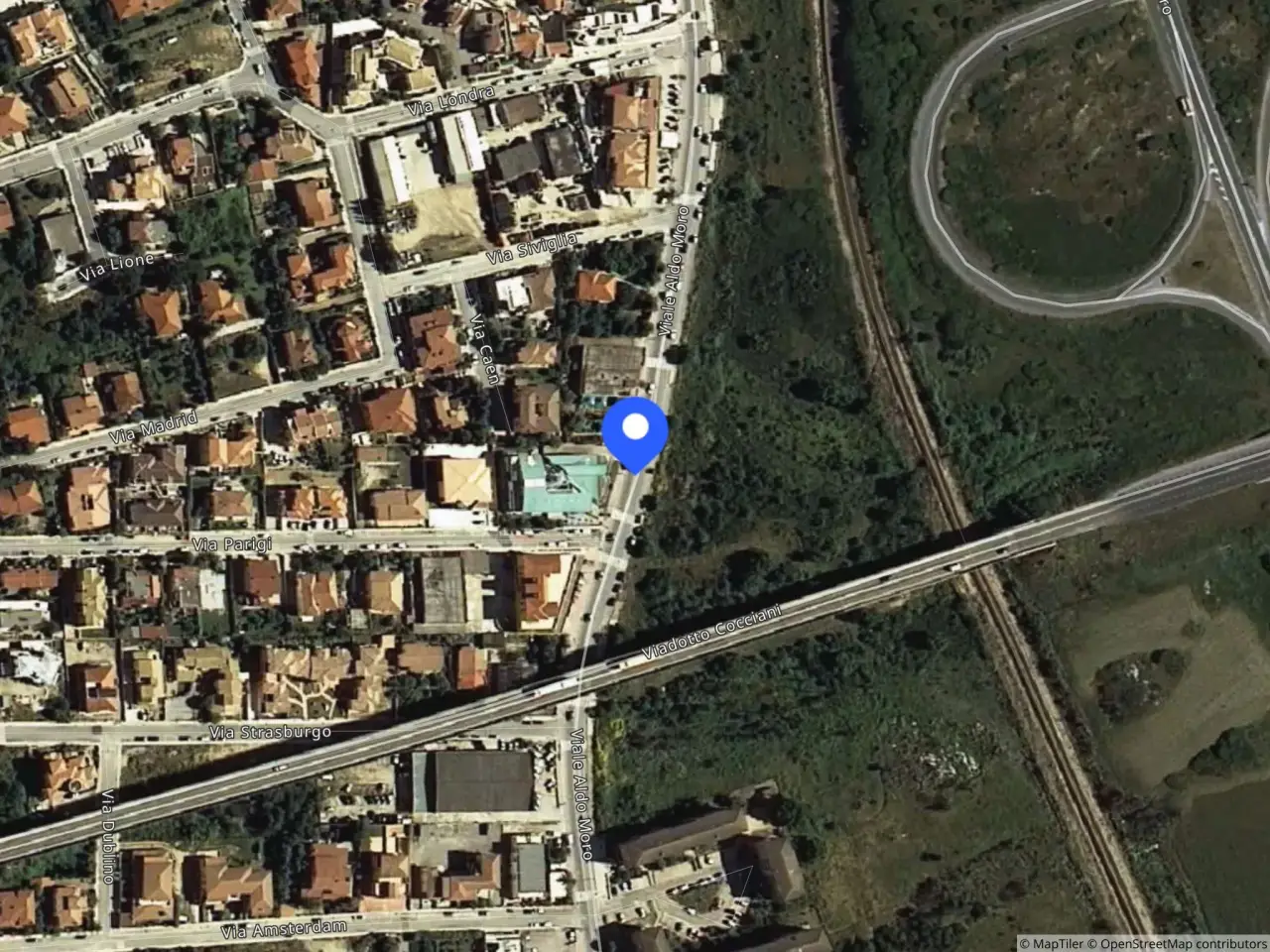 Negozio in Viale Aldo Moro, 401, 07026 Olbia Ot, Italia 401, Olbia, {3} - Foto 2