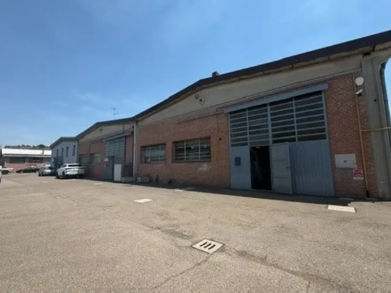 Capannone in Via Emilia, Ozzano Dell'Emilia, {3} - Foto 2