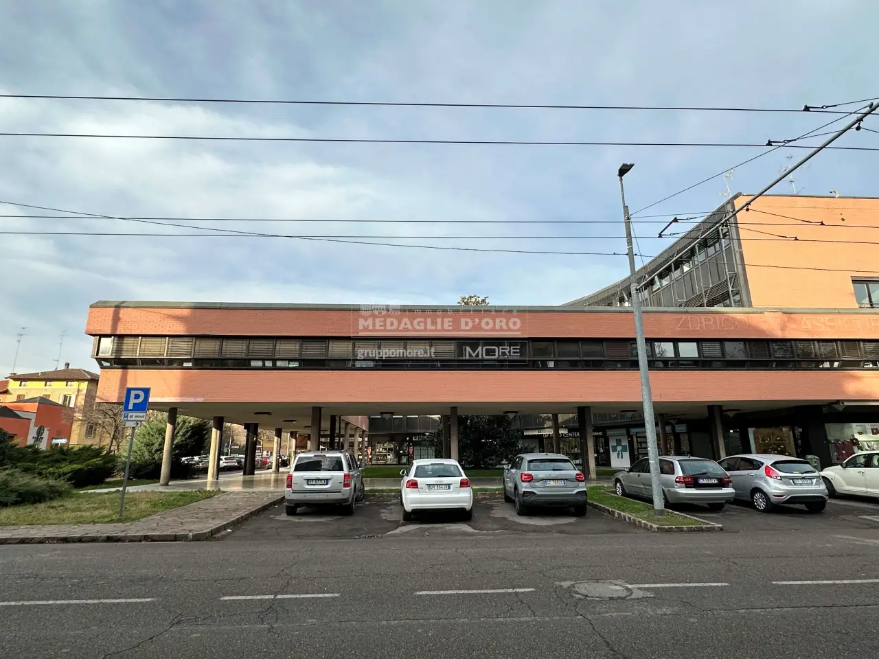 Ufficio in Ad.Ze Via Sassi , Modena, {3} - Foto 1