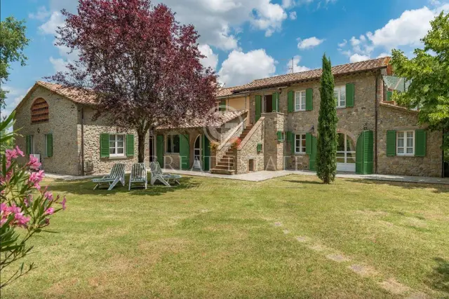 Country house or cottage, Cortona - Photo 1