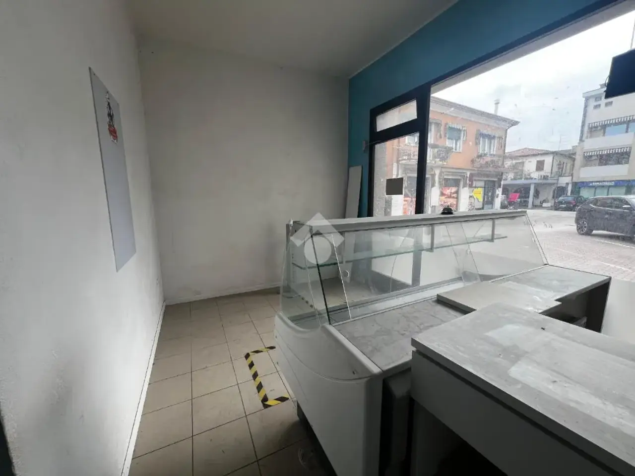 Negozio in Via Repubblica 62, Campagna Lupia, {3} - Foto 2