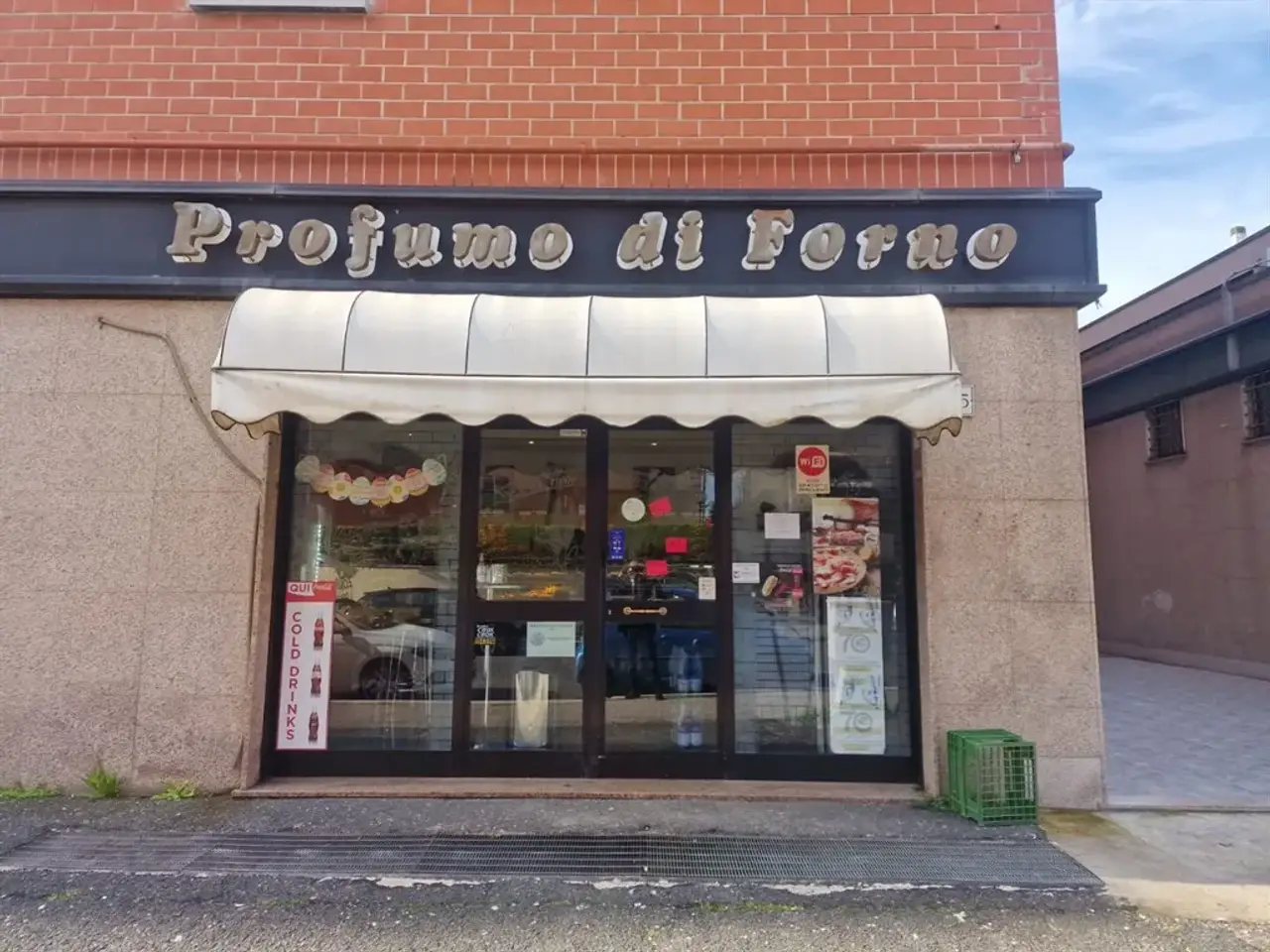 Negozio in Via Carlo Arturo Jemolo, Roma, {3} - Foto 1