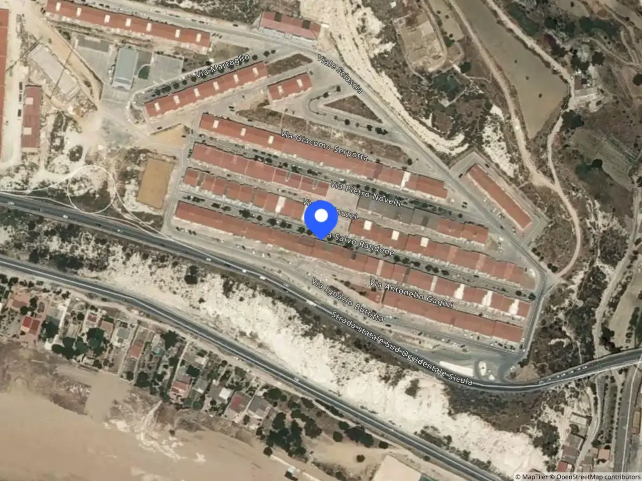 Garage in Via Salvo Randone, 71, 92014 Porto Empedocle Ag, Italia 71, Porto Empedocle, {3} - Foto 2