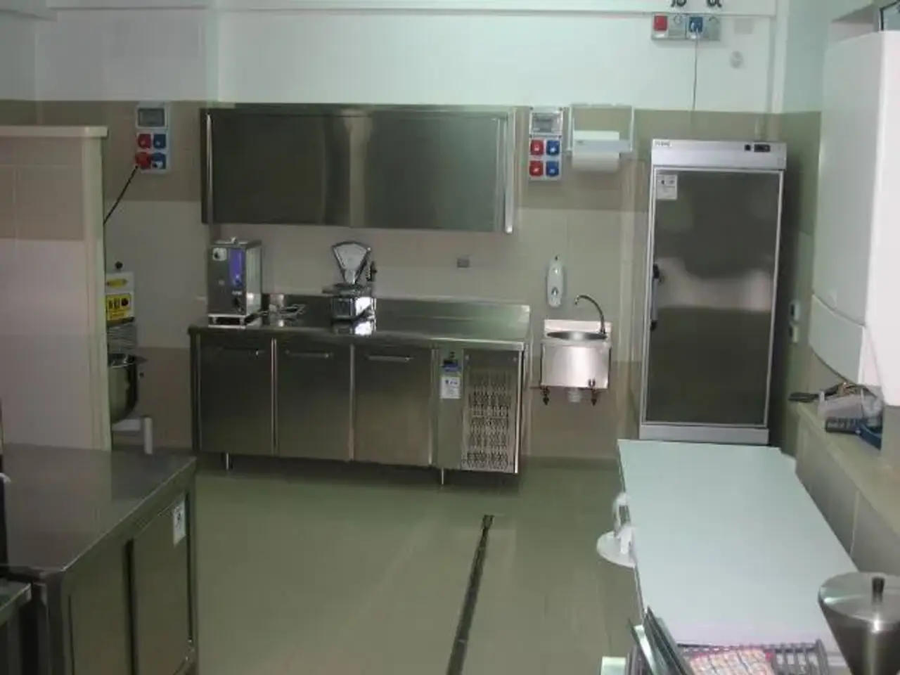 Laboratorio in Via Monteverdi, Firenze, {3} - Foto 1
