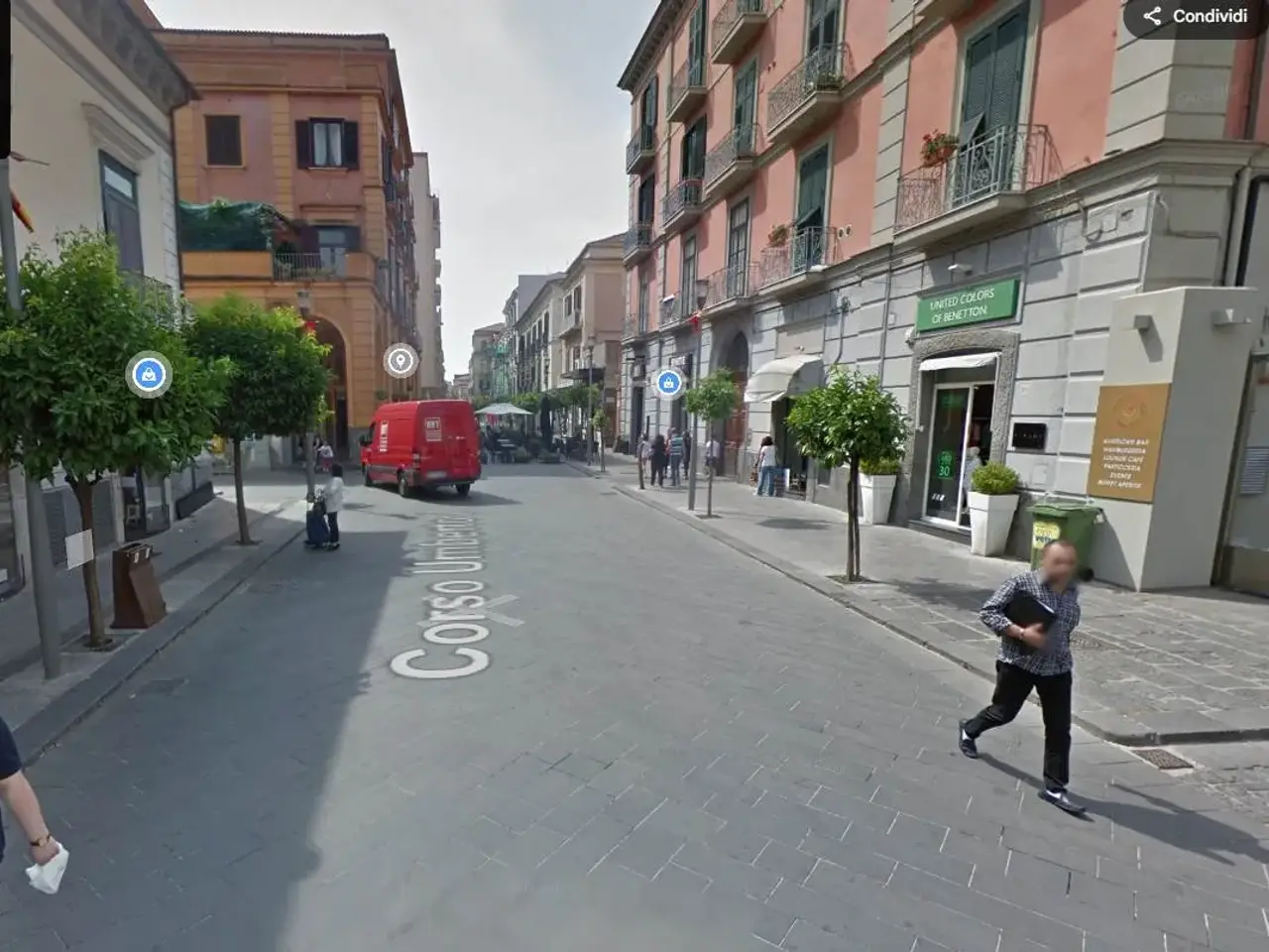 Negozio in Corso Umberto I, Cava De' Tirreni, {3} - Foto 2