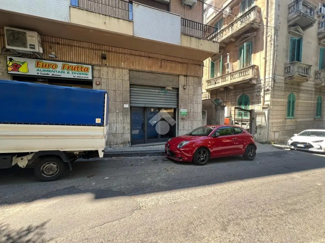 Negozio in Via Giuseppe Melacrino 8, Reggio Calabria, {3} - Foto 1