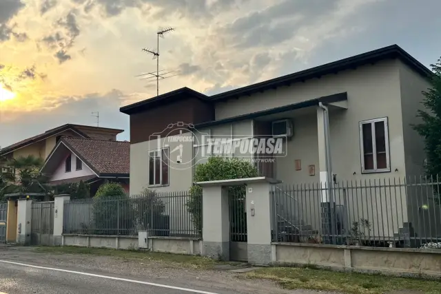insertion image