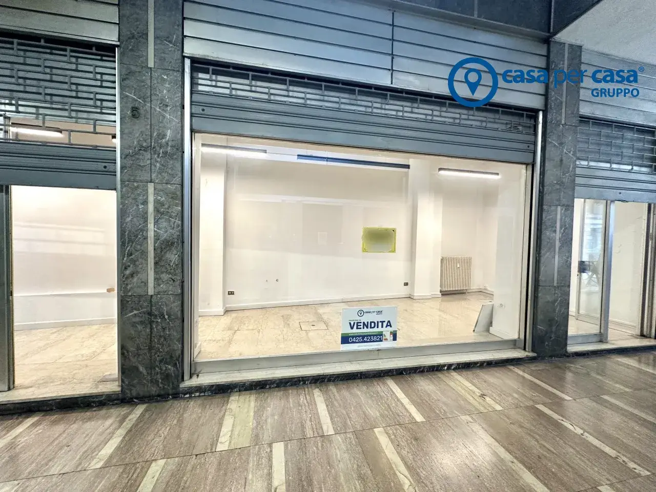 Negozio in Galleria Bernardino da Feltre 7, Rovigo, {3} - Foto 1