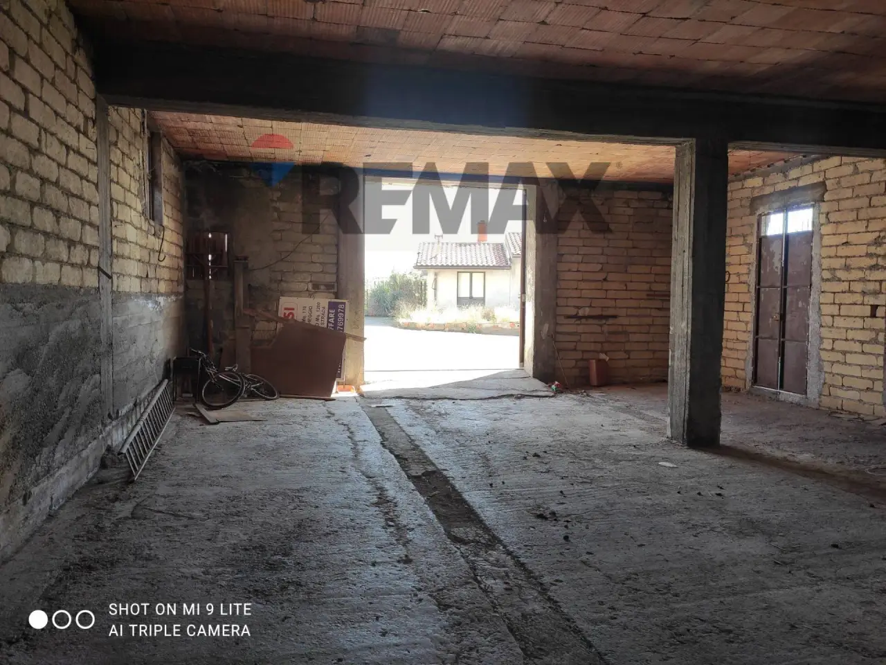 Magazzino in Contrada Marvezzaro 47, Paterno', {3} - Foto 2