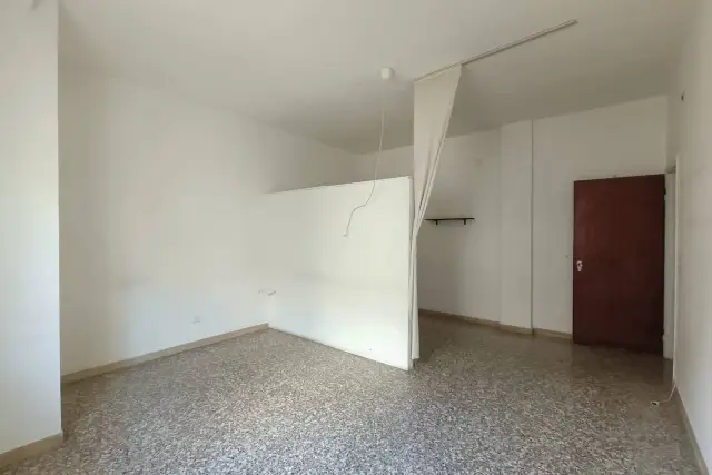 Bilocale in Via Martiri delle Fosse Ardeatine, Brindisi - Foto 1