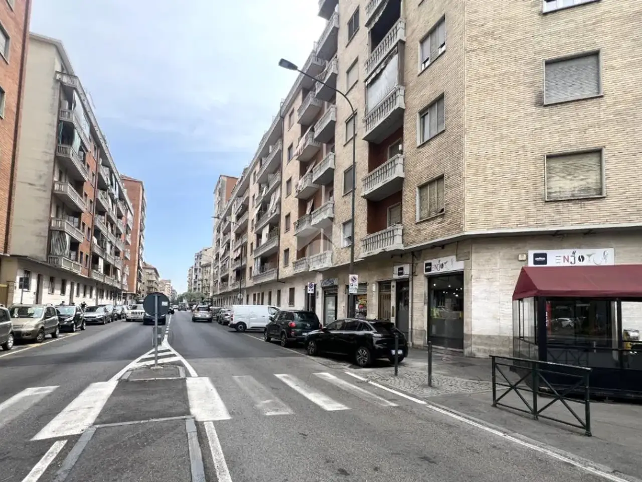 Negozio in Via Casteldelfino 19, Torino, {3} - Foto 2