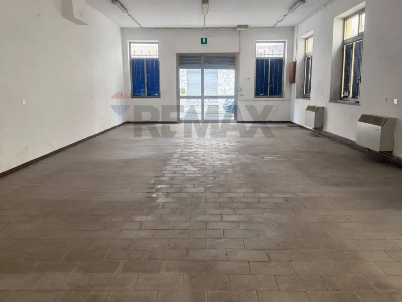 Negozio in Via Roma 27a, Altare, {3} - Foto 1