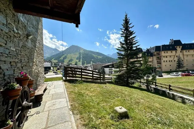 Dreizimmerwohnung in Strada Azzurri d'Italia 1, Sestriere - Foto 1