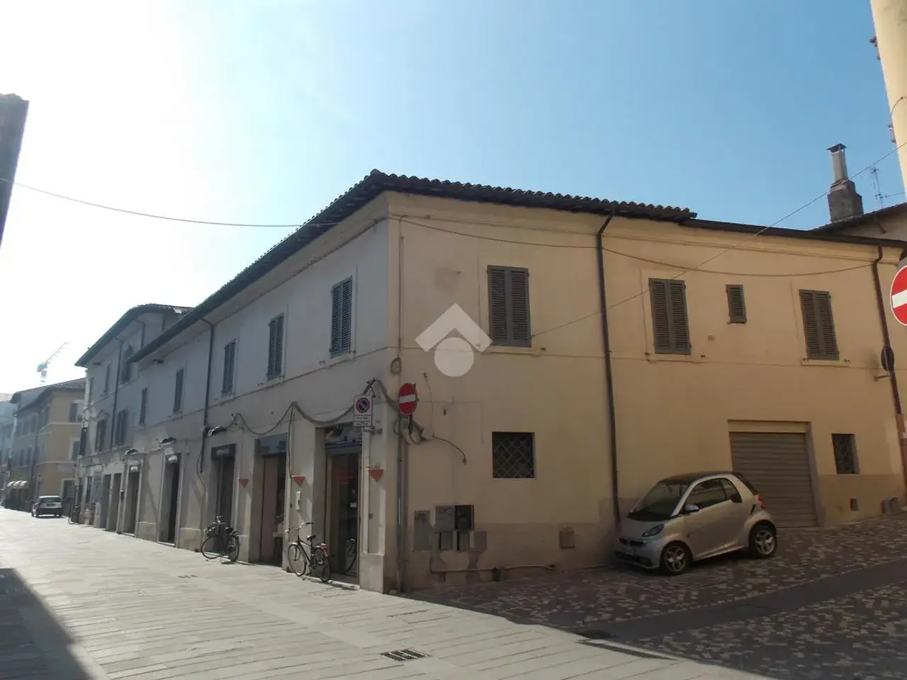 Negozio in Via XX Settembre 65, Foligno, {3} - Foto 1