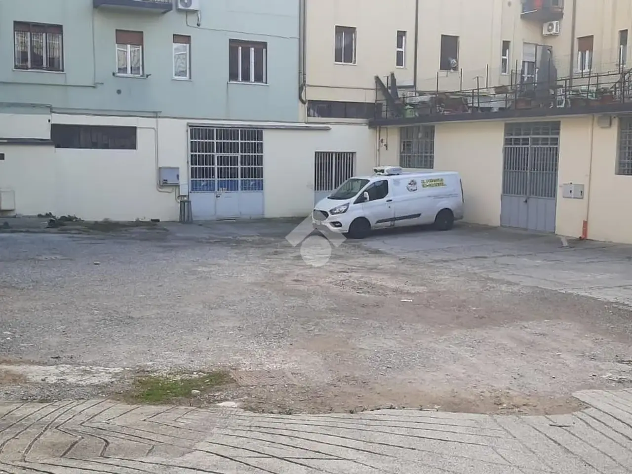 Magazzino in Via Fura 103, Brescia, {3} - Foto 1
