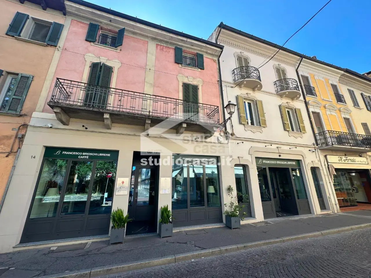 Negozio in Piazza Aldo Moro, Crema, {3} - Foto 1