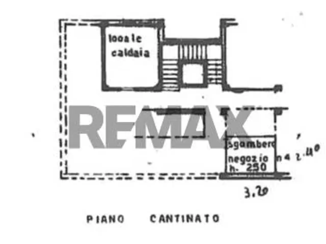 Negozio in Via Giordano Bruno 44, Busto Arsizio, {3} - Foto 2