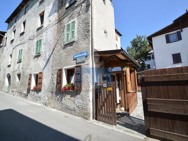 Trilocale in Via Don Angelo Moltrasio, Bormio - Foto 1