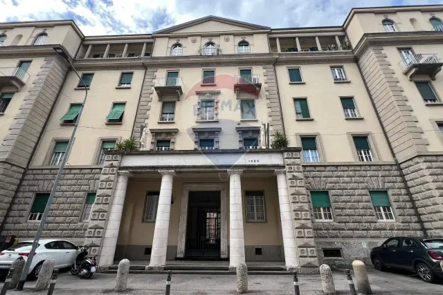Quadrilocale in vendita, Via Guglielmo d'Alzano 9, Bergamo - Foto 1