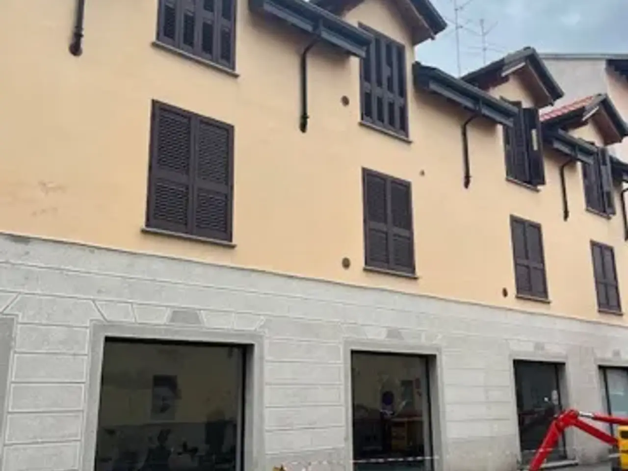 Negozio in Via Dante Alighieri 62, Cinisello Balsamo, {3} - Foto 2