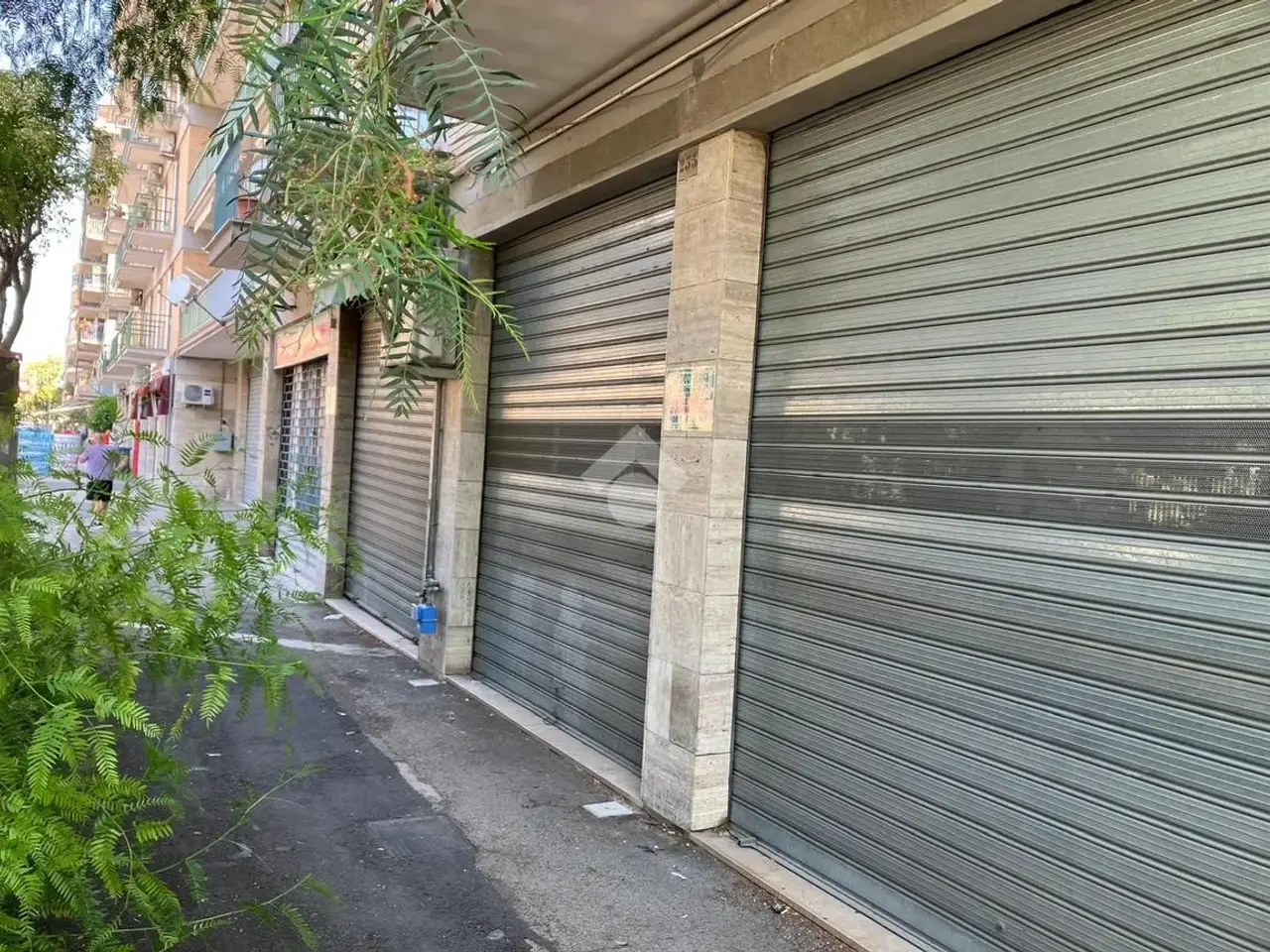 Negozio in Viale Giuseppe di Vittorio 233, Foggia, {3} - Foto 1