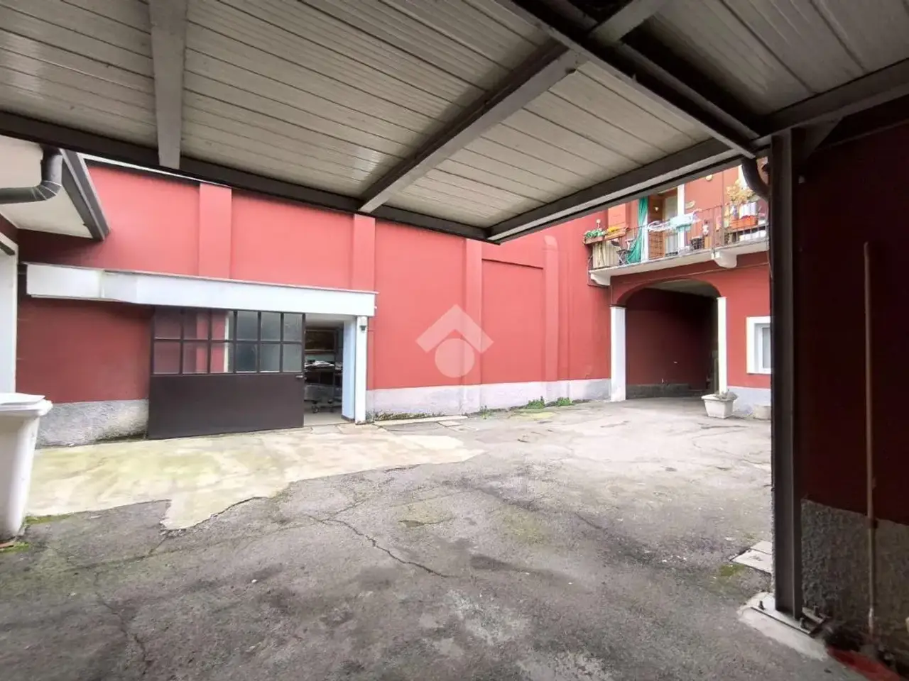 Magazzino in Via Ugo Foscolo 34, Legnano, {3} - Foto 2
