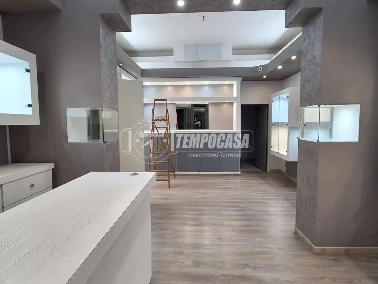 Negozio in Via Nazionale 360, Villafranca Tirrena, {3} - Foto 1