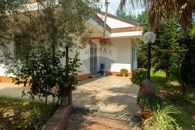 Villa in Via Bottazzi (Via G. Matteotti 7, Aci Bonaccorsi) 20, San Giovanni la Punta - Foto 1