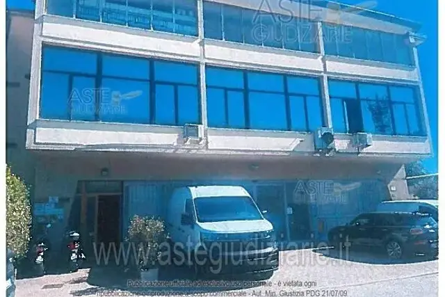 insertion image
