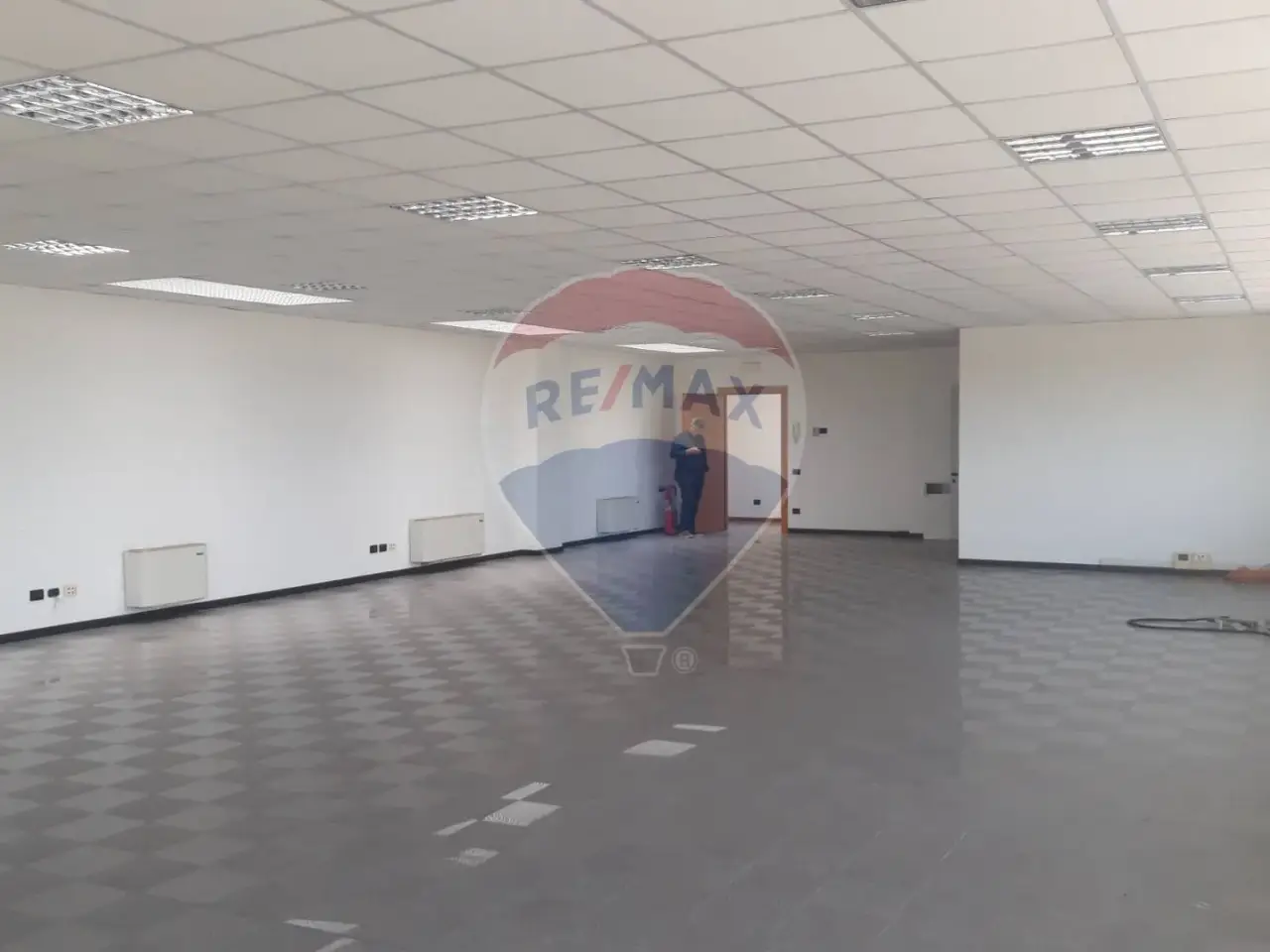Ufficio in Viale dell'Industria 17, Caponago, {3} - Foto 1