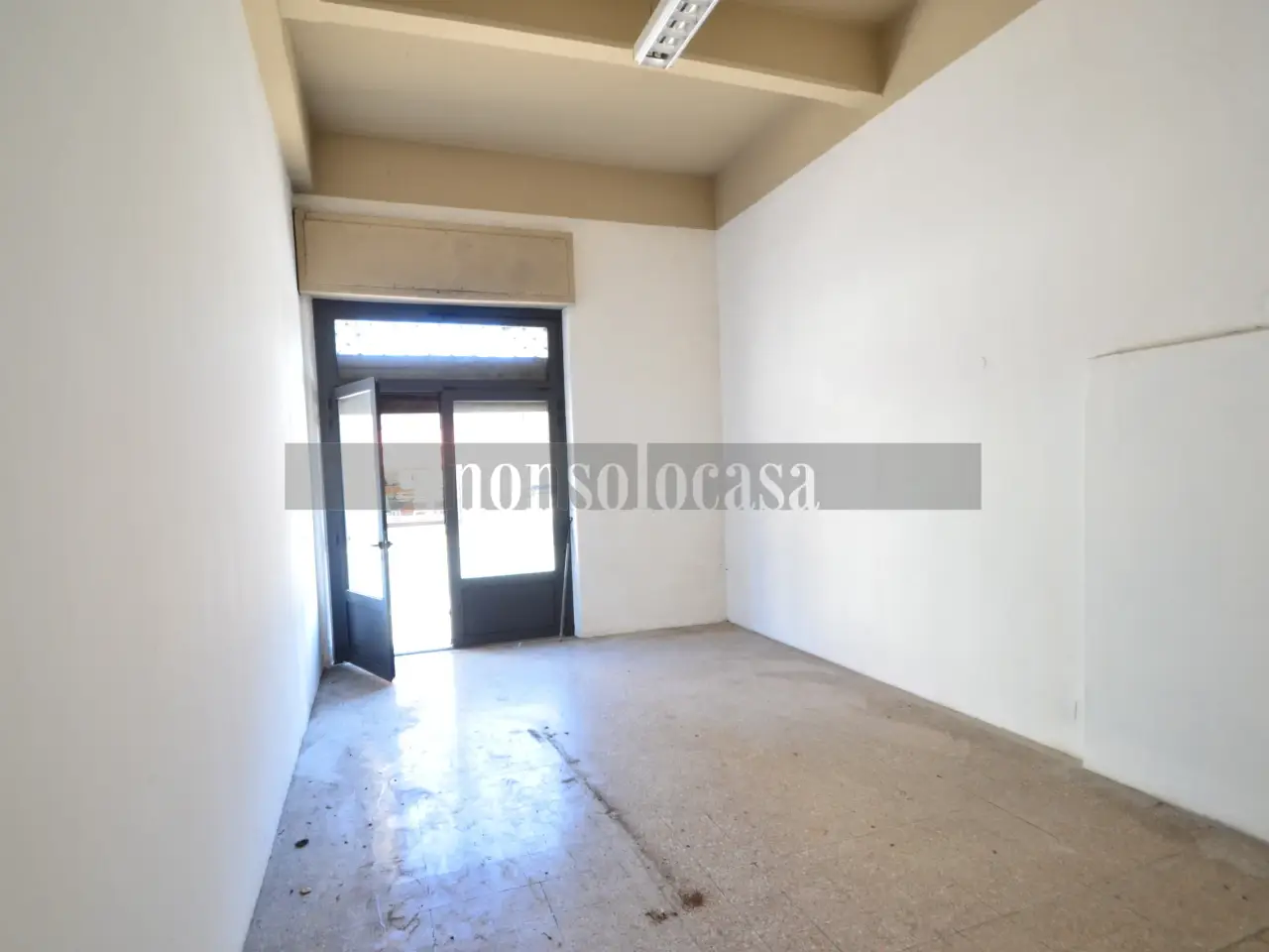 Palazzina commerciale in Via Giuseppe Garibaldi 165, Umbertide, {3} - Foto 1