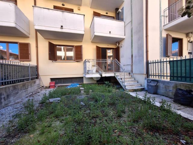 Dreizimmerwohnung in Via Monsignor Antonio Luciano Ratti 4, Aulla - Foto 1