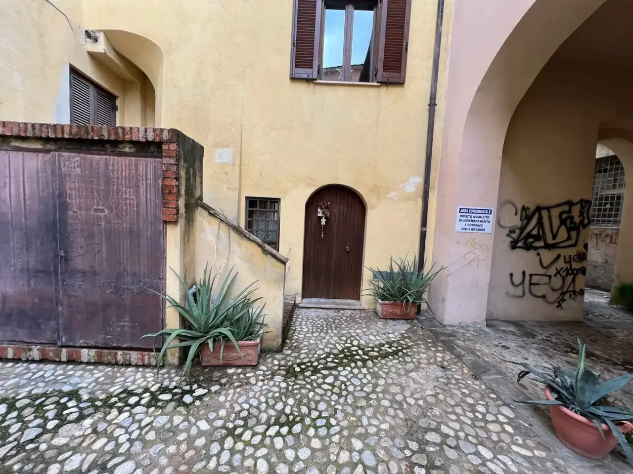 Ufficio in Ufficio Negozio Via Fratini, Terni, {3} - Foto 2