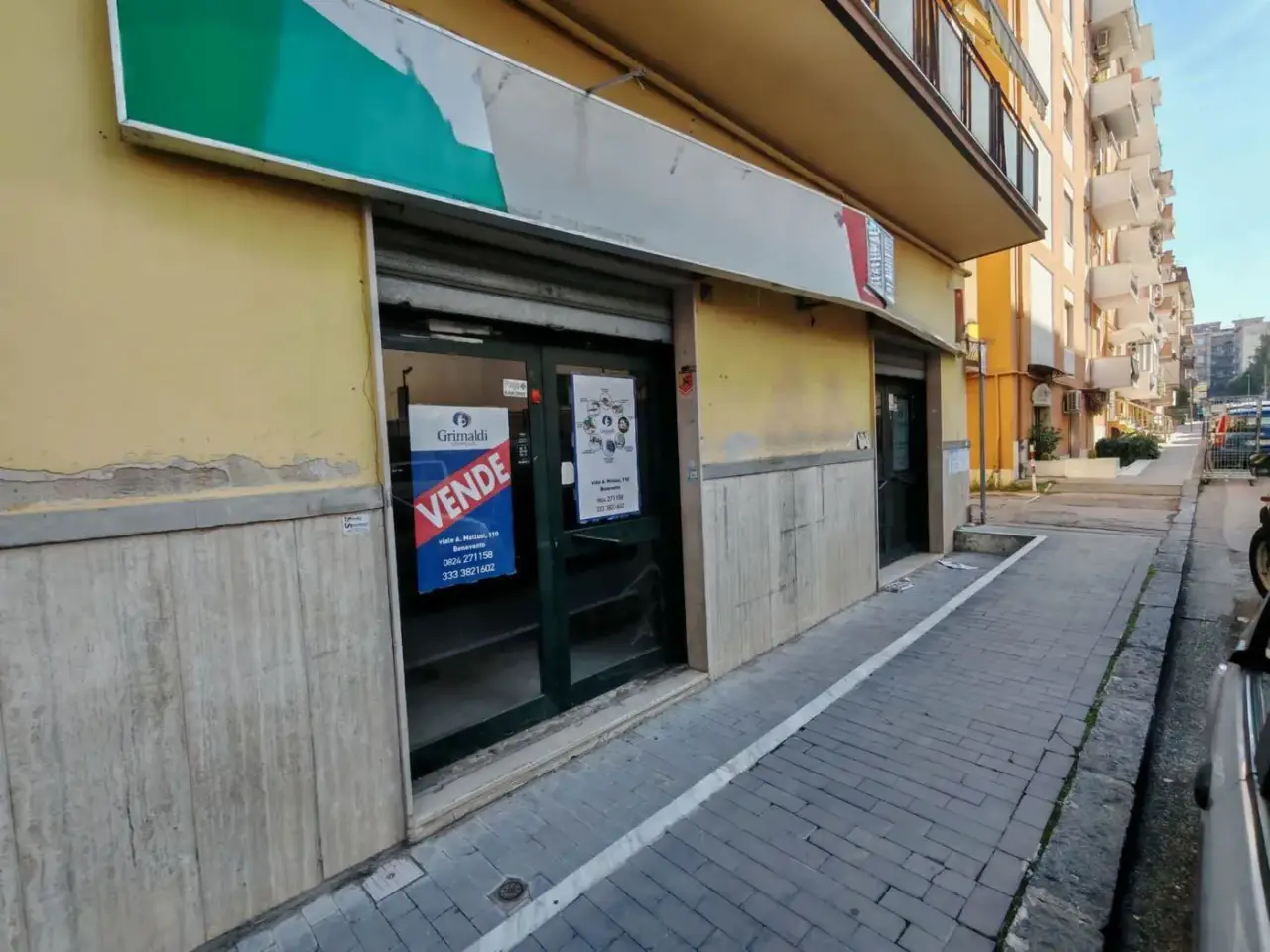 Palazzina commerciale in Via Salvator Rosa Snc, Benevento, {3} - Foto 2