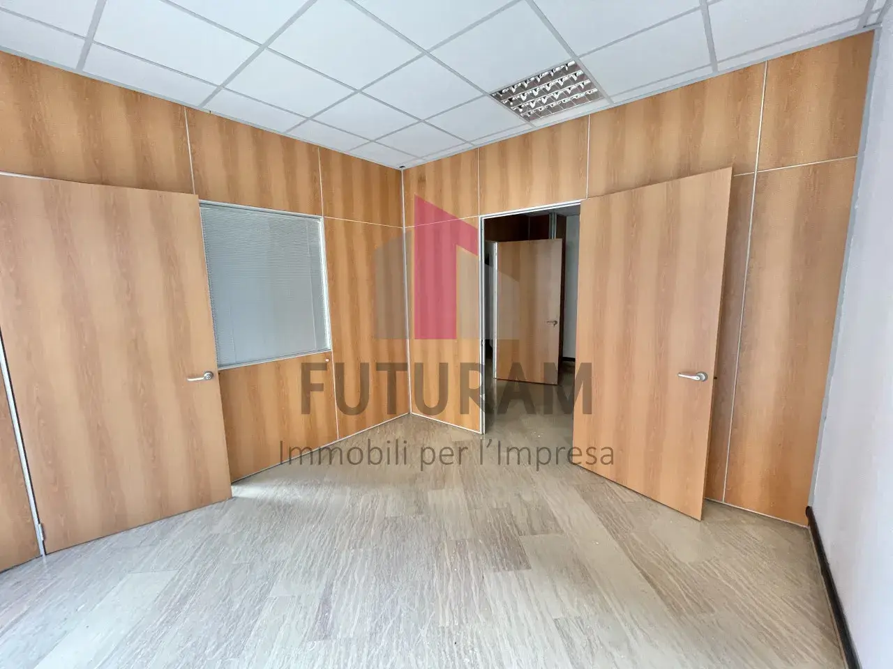 Ufficio in , Vicenza, {3} - Foto 2