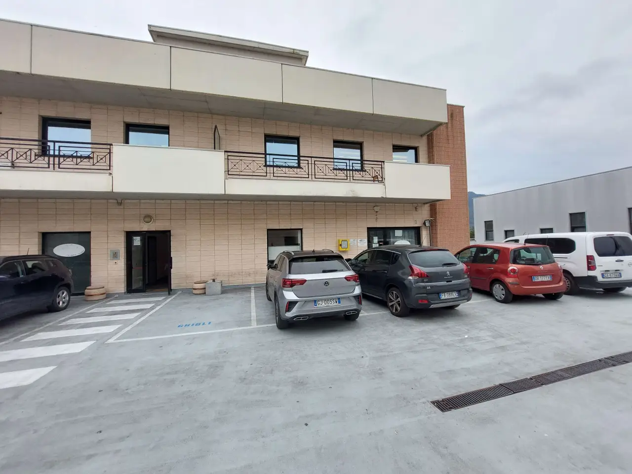 Ufficio in Via al Piemonte 19, Albenga, {3} - Foto 1