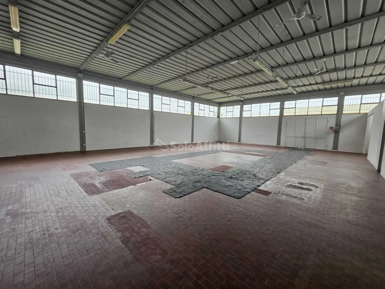 Magazzino in Via dei Rosai, Fucecchio, {3} - Foto 2