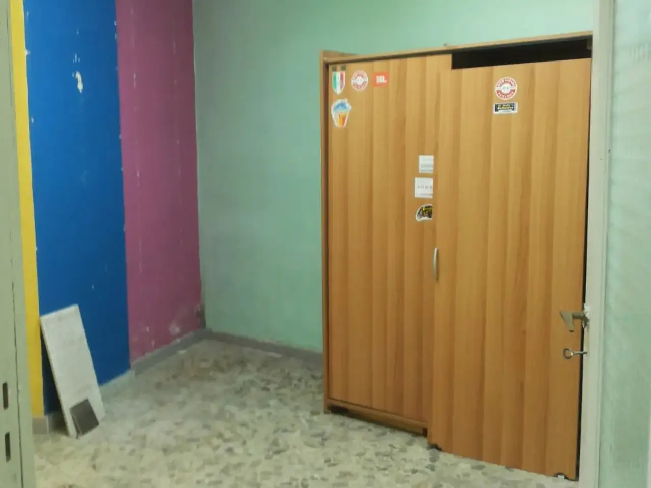 Negozio in Vico Nocelle 45, Napoli, {3} - Foto 2
