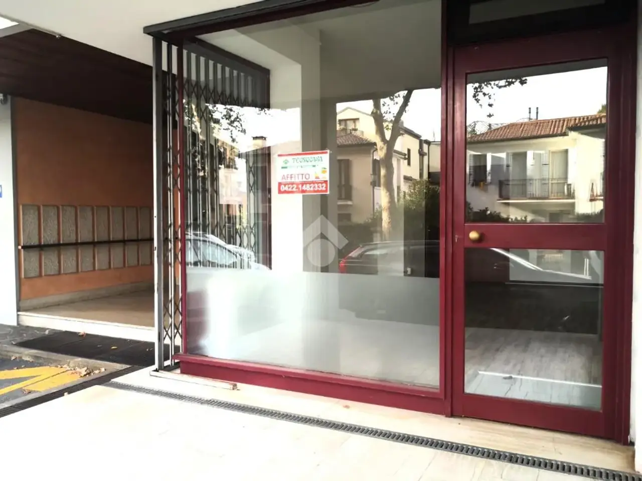 Negozio in Viale Monfenera, Treviso, {3} - Foto 2