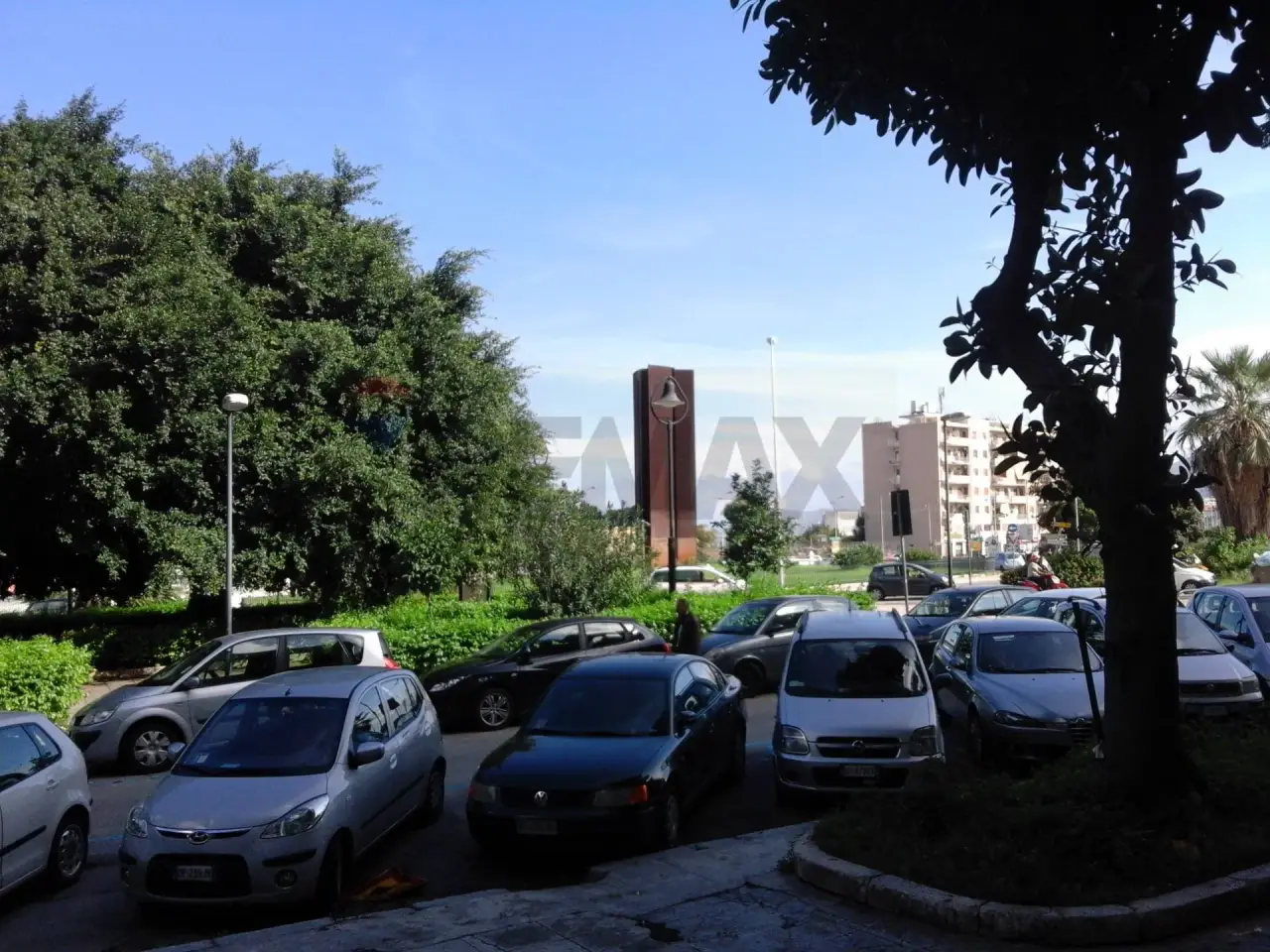 Negozio in Piazza XIII Vittime 26, Palermo, {3} - Foto 2