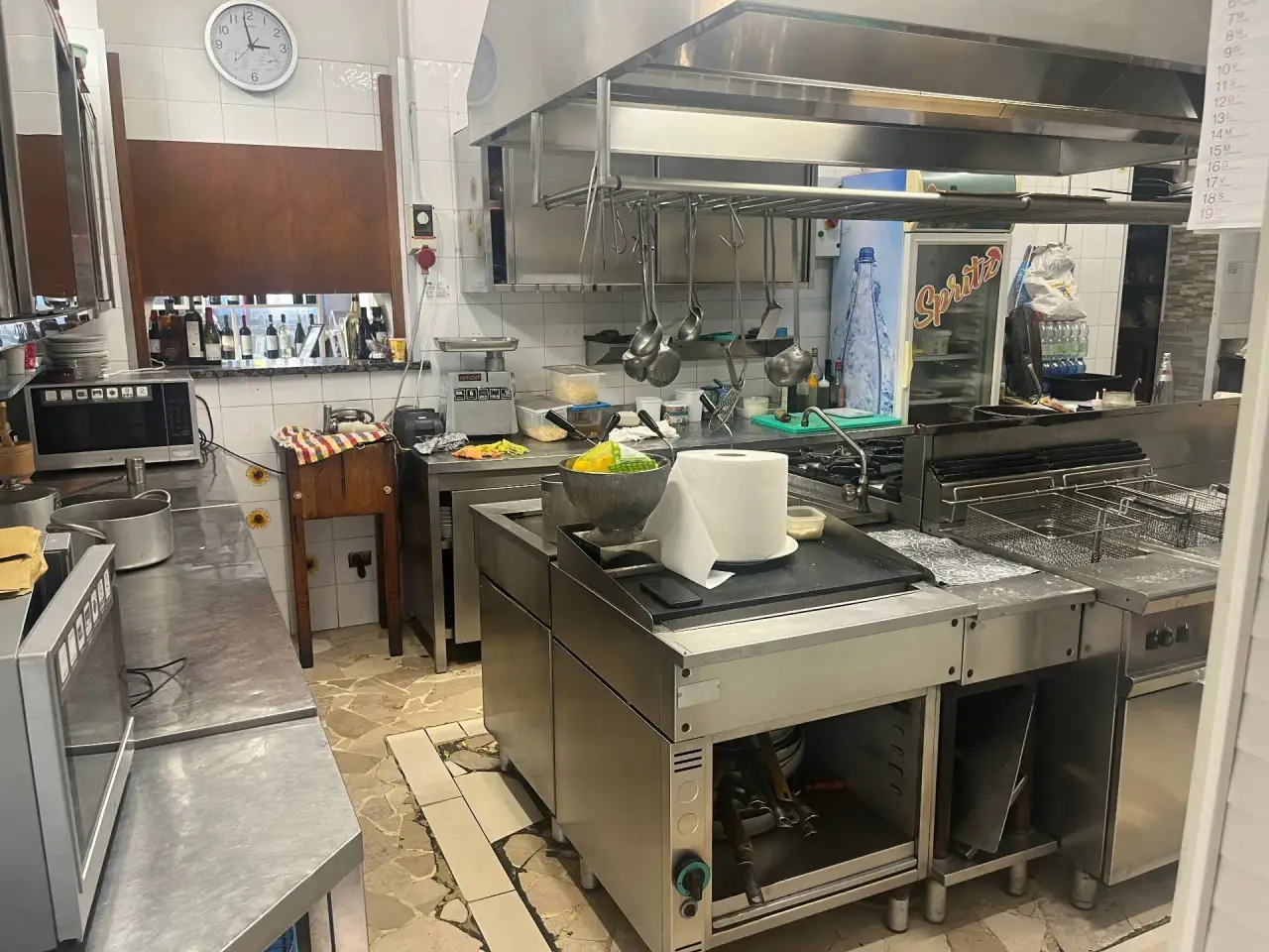 Esercizio commerciale in Via Livornese 220 200, Pisa, {3} - Foto 1