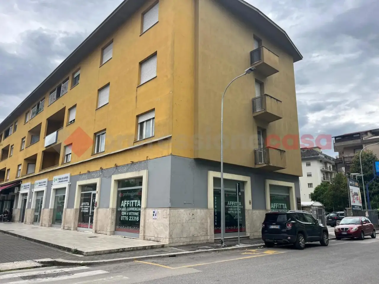 Negozio in Corso della Repubblica 216, Cassino, {3} - Foto 2