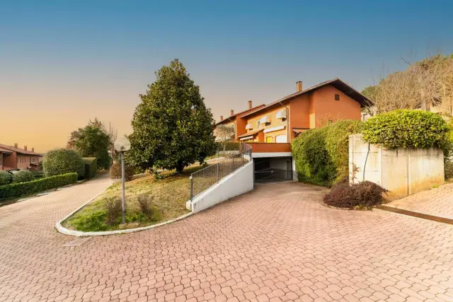 Villa a schiera in Strada del Pesco 29, Moncalieri - Foto 1