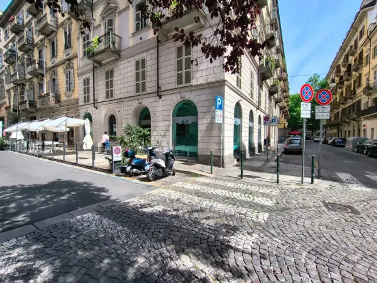 Pizzeria in Via San Pio V 7, Torino, {3} - Foto 1