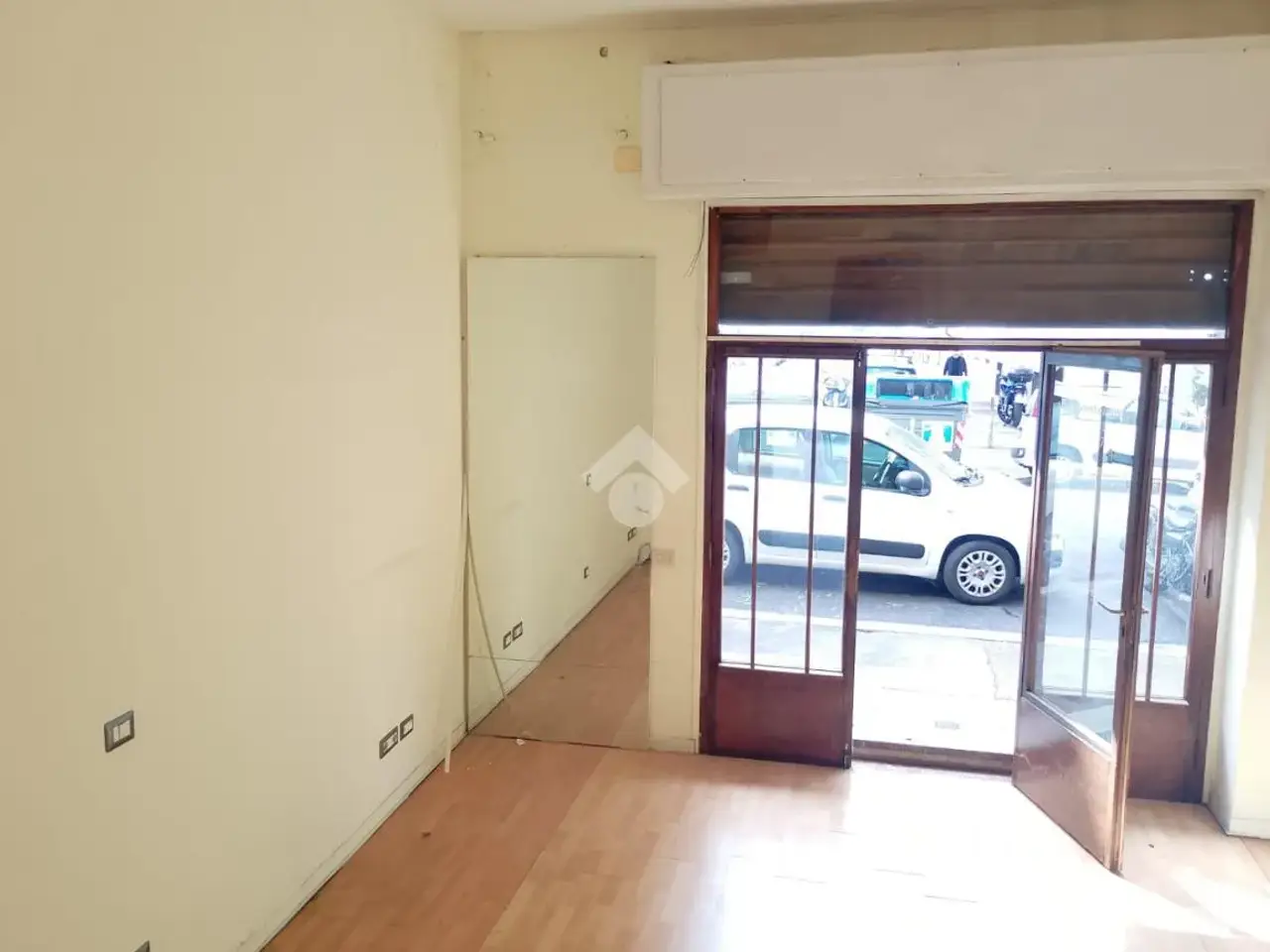 Negozio in Via Luigi Gaetano Marini 00, Roma, {3} - Foto 1