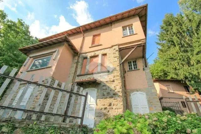 Mansion in Via Vetta 1, Bergamo - Photo 1